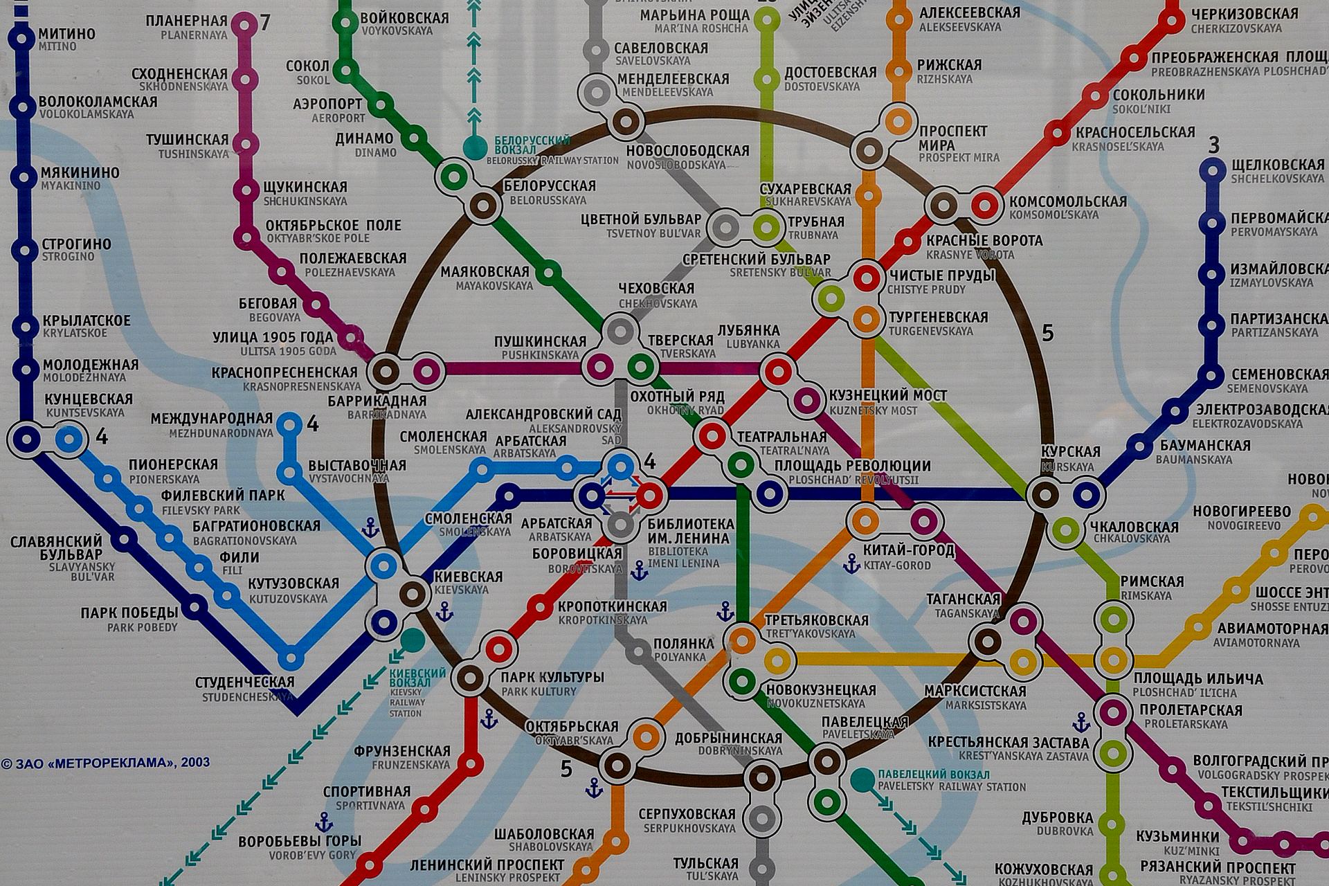 Станция метро Полянка на карте