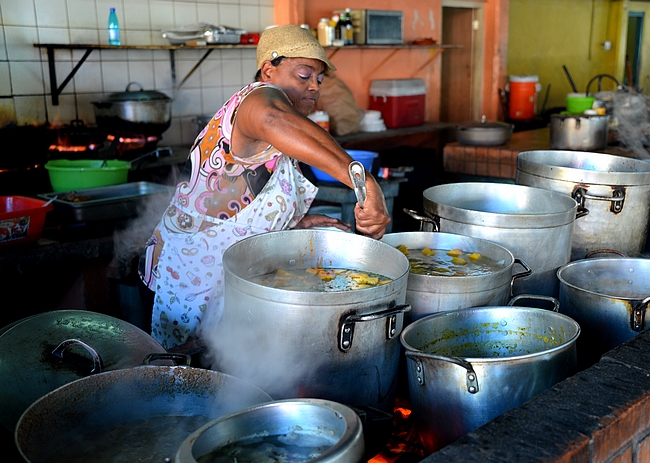 Curacaolla ruuan valmistusta pääsi seuraan lähietäisyydellä
