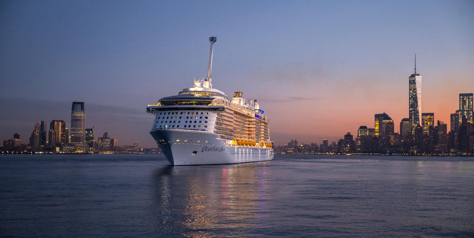 Quantum of the Seas - ensimmäinen saapuminen New Yorkiin 10.11.2014. Copyright Royal Caribbean International