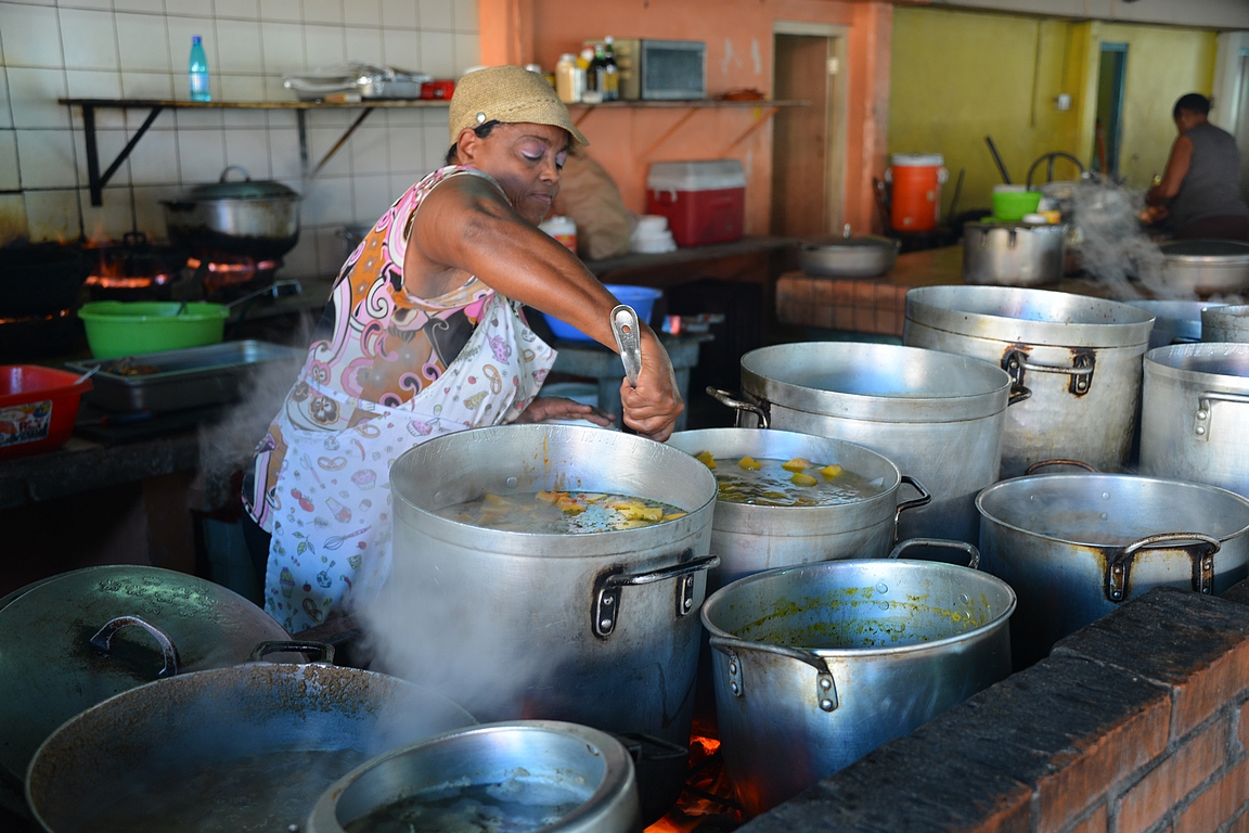 Paikallisten suosimia ruokapaikkoja Curacaolta löytyy Pundan kaupunginosasta.