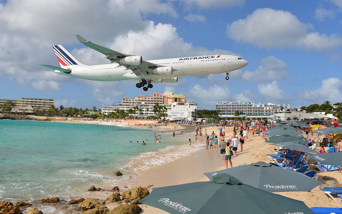 Maho Beachille on Air Francella mukava laskeutua...