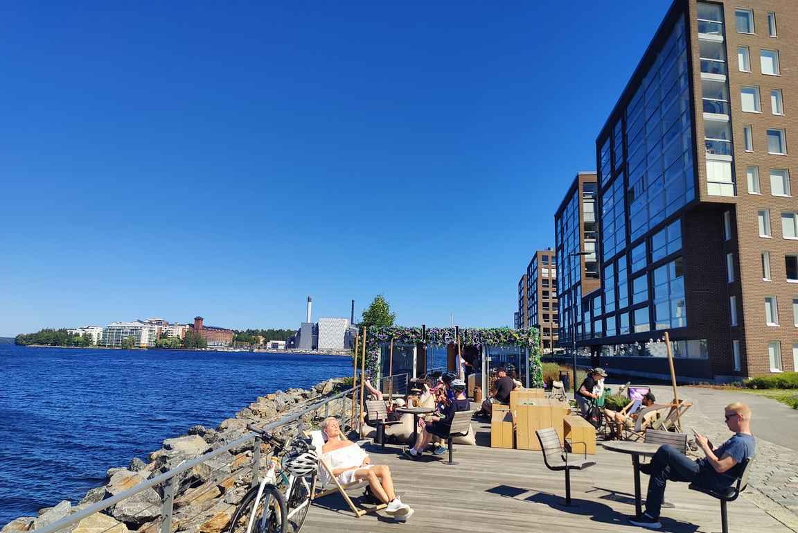 Ranta-Tampellasta on tullut tamperelaisten oma kesäinen olohuone.