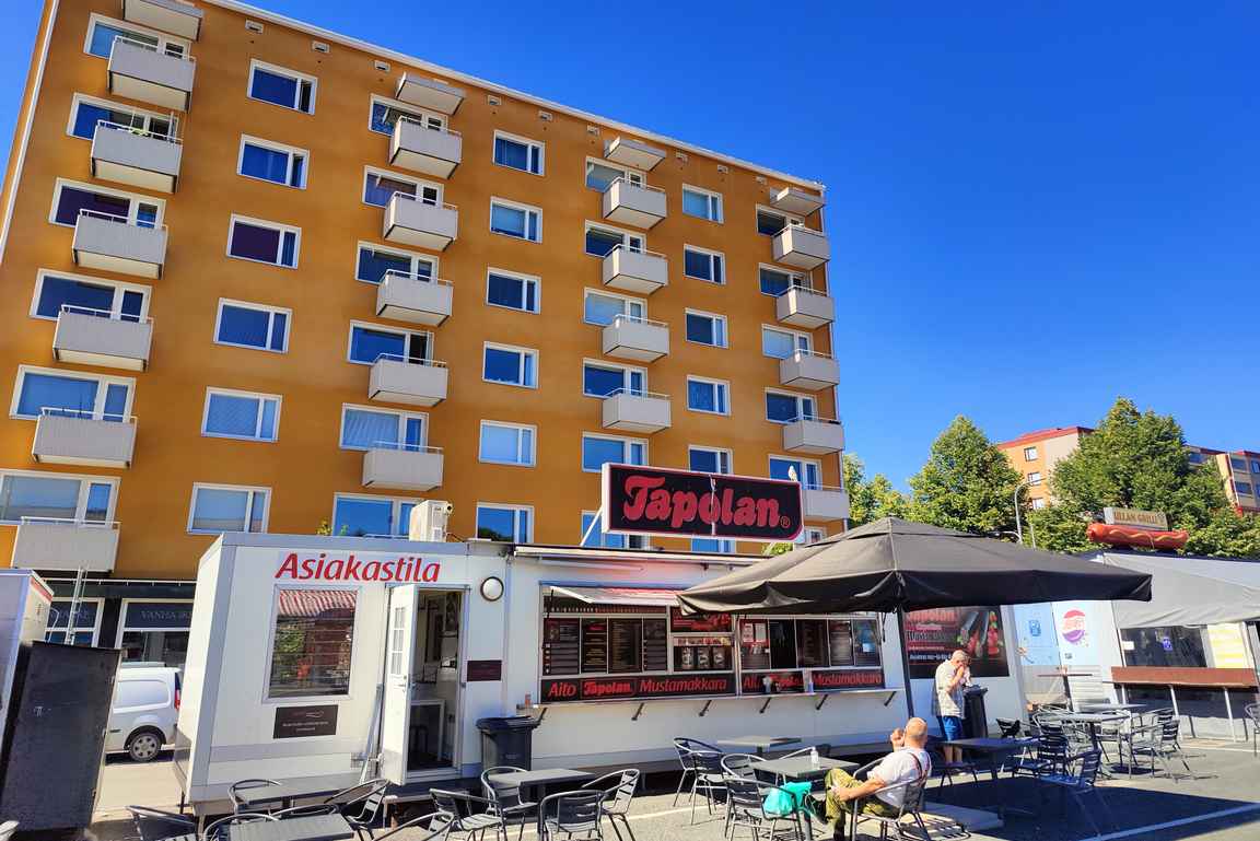 Tammelantori on Tampereen torielämän keskus.