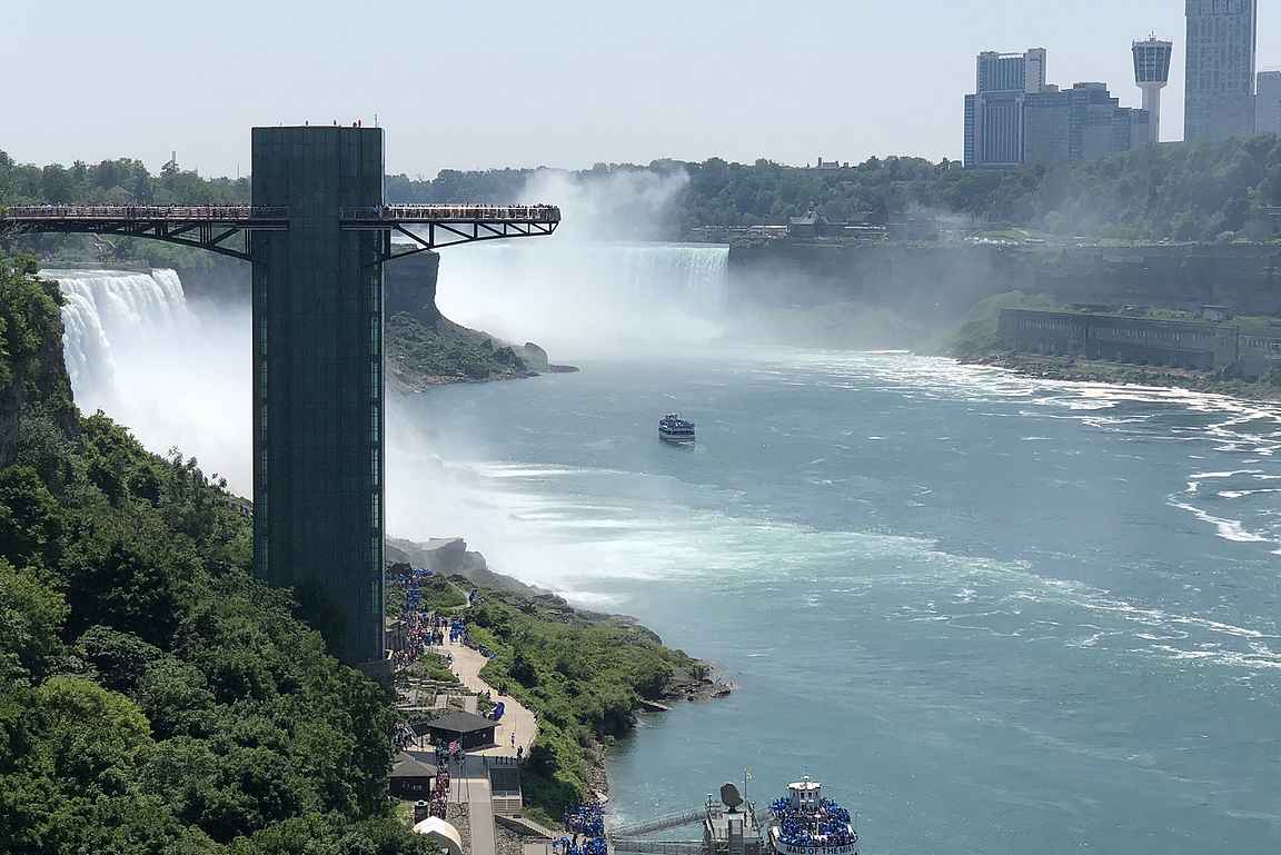 Niagaran putoukset kannattaa yhdistää Finger Lakesin alueella lomailuun.