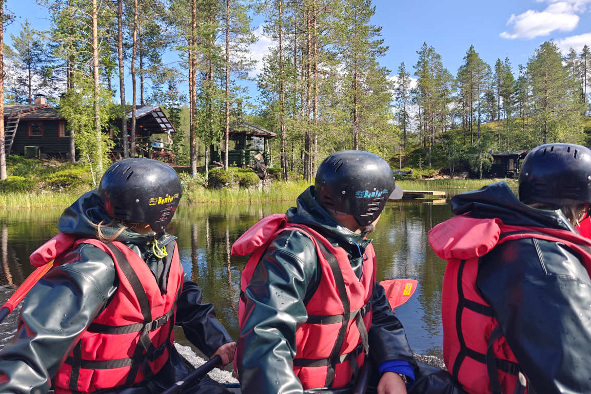 Kesällä 2026 miehistö ihaili Oulangan kansallispuiston kahta ainoaa yksityisen omistamaa mökkiä.