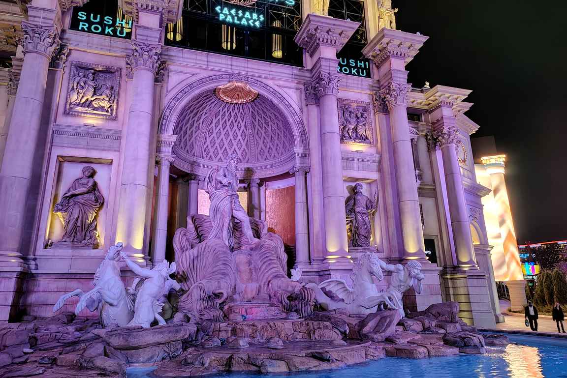Ceasars Palace tuo Rooman loiston Las Vegasiin.