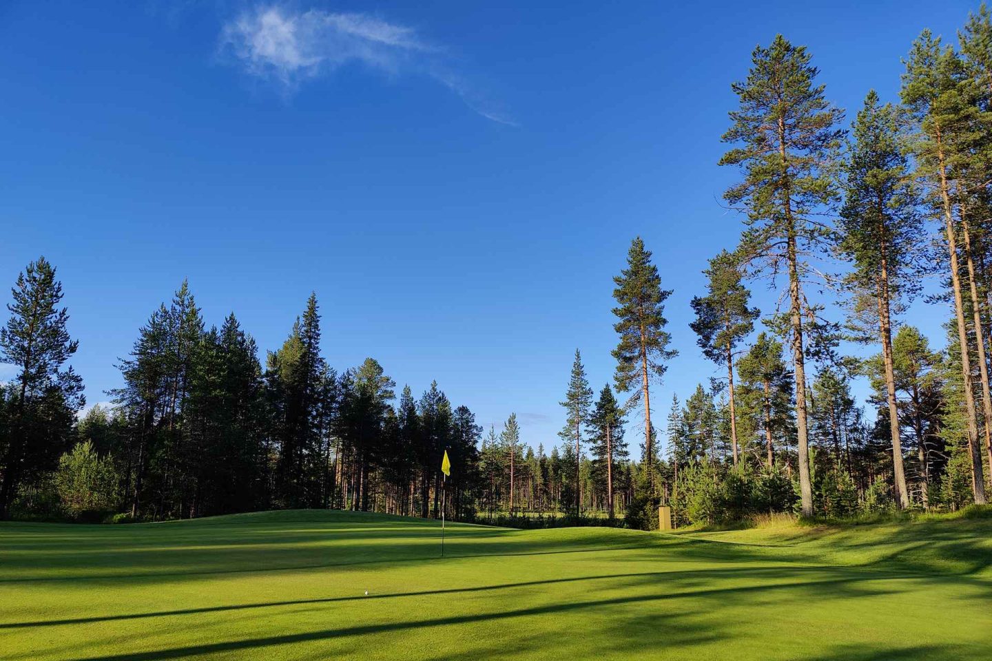 Golfloma Kuusamossa – golfia ja aktiivilomailua