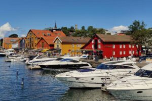 Norjan vanhin kaupunki Tønsberg on mukava vierailukohde.