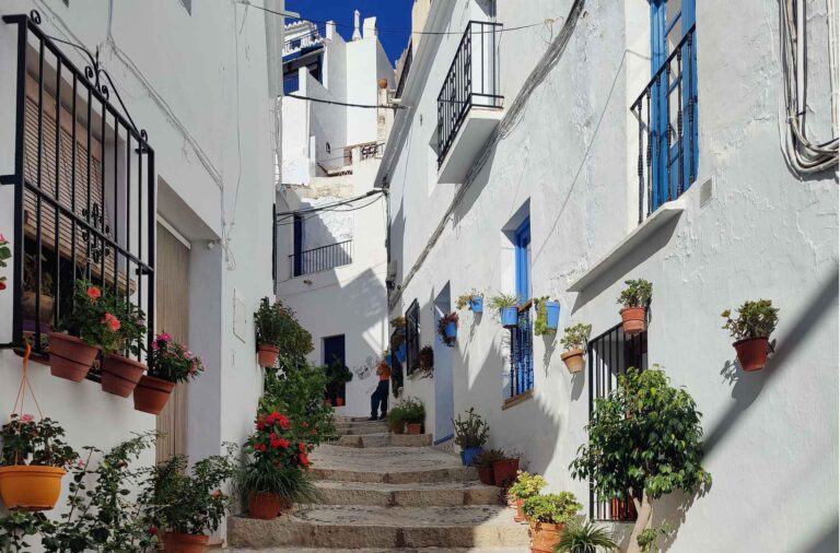 Costa del Solin kiehtovimmat kylät