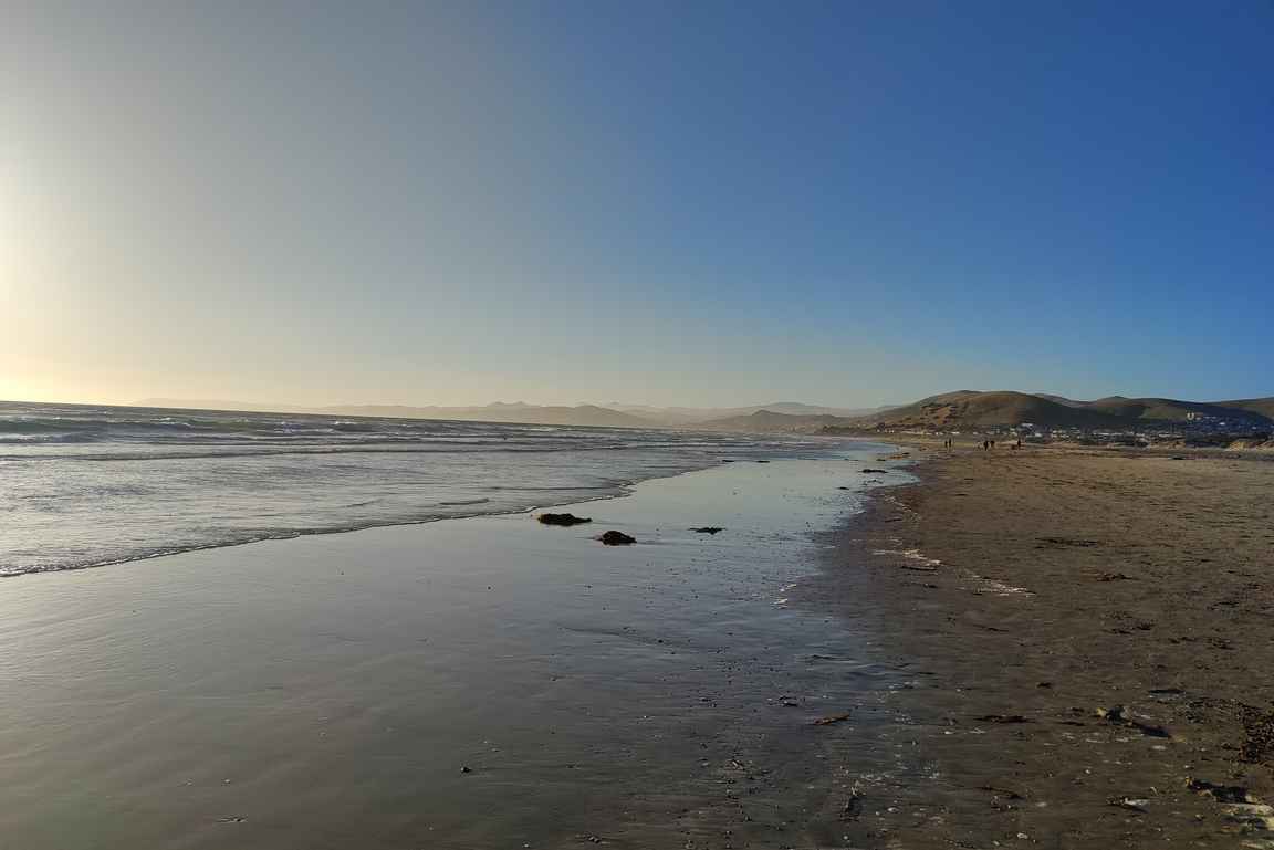 Pohjoiseen päin rantaviivaa näytti olevan tarjolla loputtomiin.