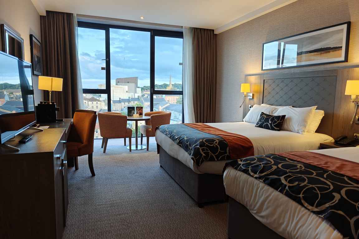 Neljän tähden Whites of Wexford -hotelli sijaitsee aivan Wexfordin keskustassa.