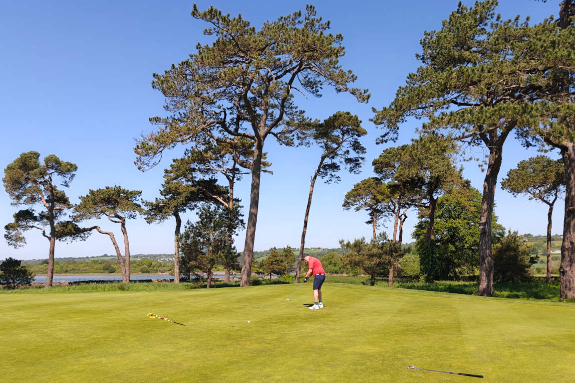 Fota Islandilla upposi birdie-putit Mikko Ilosen jalanjäljillä.